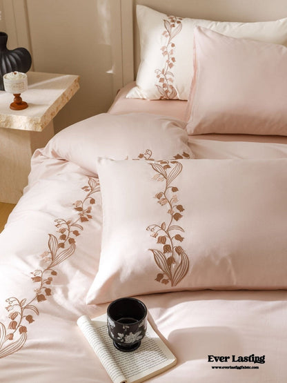 Lily of the Valley Embroidered Silky Bedding Set / Purple