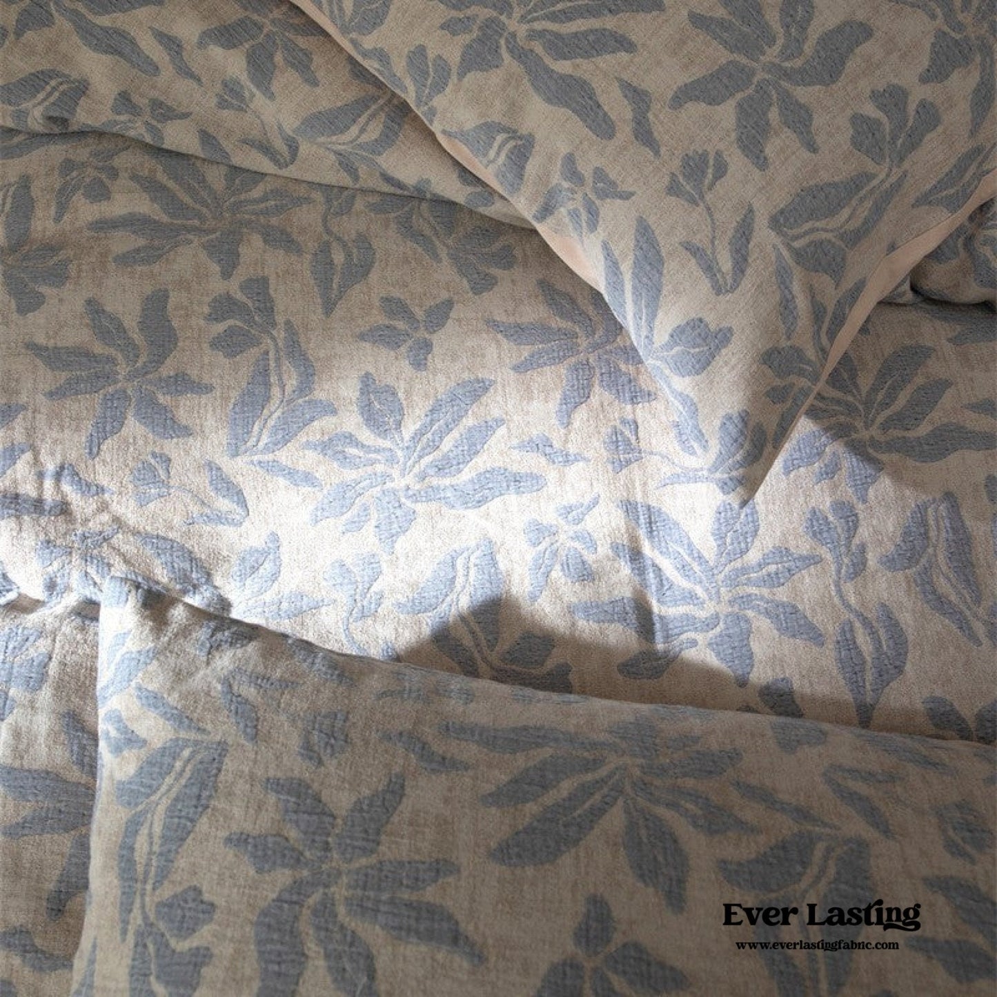 Lucien Silky Vintage Jacquard Bedding Set / Blue