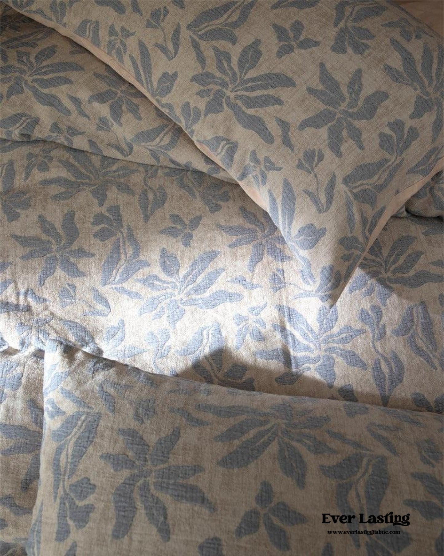 Lucien Silky Vintage Jacquard Bedding Set / Blue