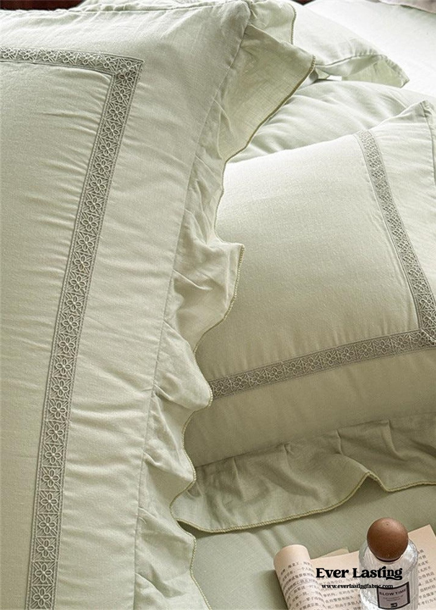 Madeleine Lace Double Gauze Ruffle Bedding Set / Green