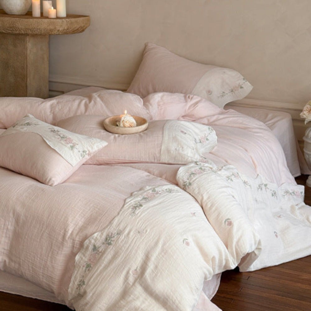 Maeve Floral Double Gauze Bedding Set / Khaki