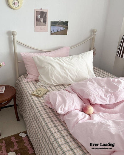 Maisie Soft Pink Plaid Bedding Set