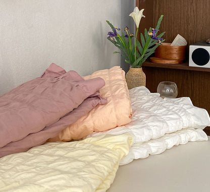 Marshmallow Puff Ruffle Bedding Set / White
