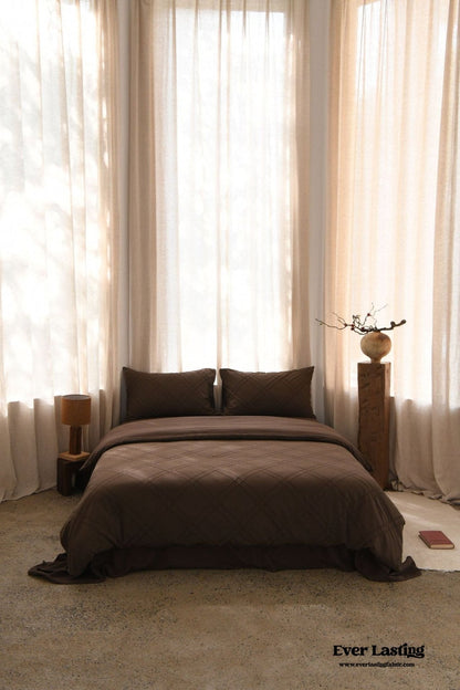 Millard Geometric Jacquard Bedding Set / Beige