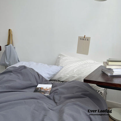 Minimal Mixed Gingham Bedding Set / White