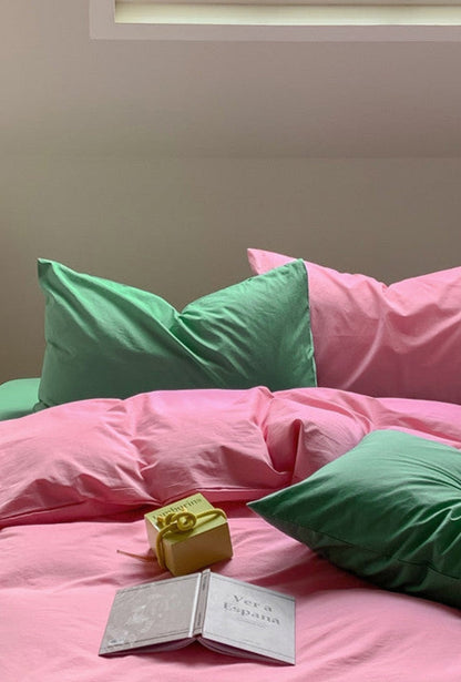 Mixed Color Maximalist Bedding Set / Purple + Black