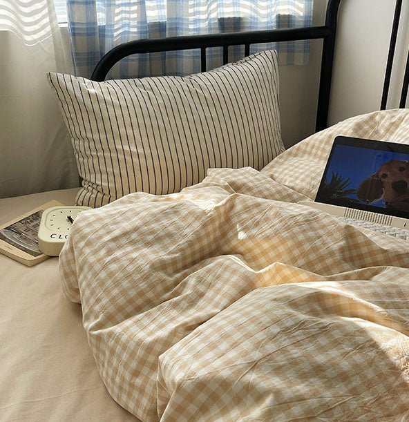 Mixed Gingham Striped Bedding Set / Black