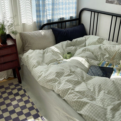 Mixed Gingham Striped Bedding Set / Pink