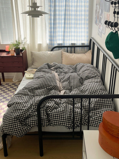 Mixed Gingham Striped Bedding Set / Purple Pink