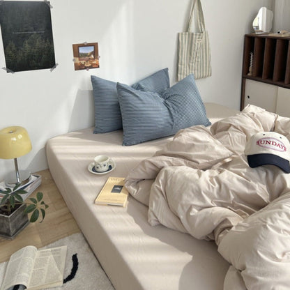 Mixed Stripe Washed Cotton Bedding Set / White + Red