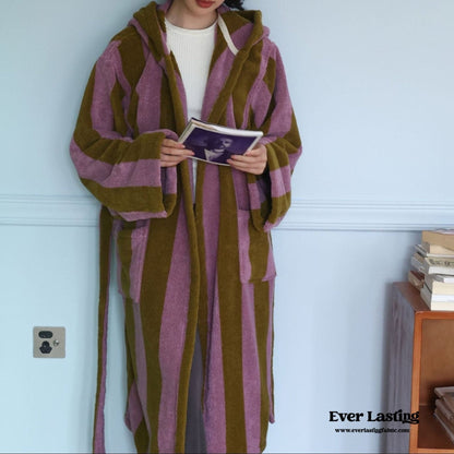 Modern Striped Cotton Bathrobe Set / Pink