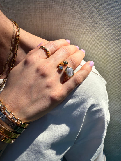 vintage style waterproof pearl ring