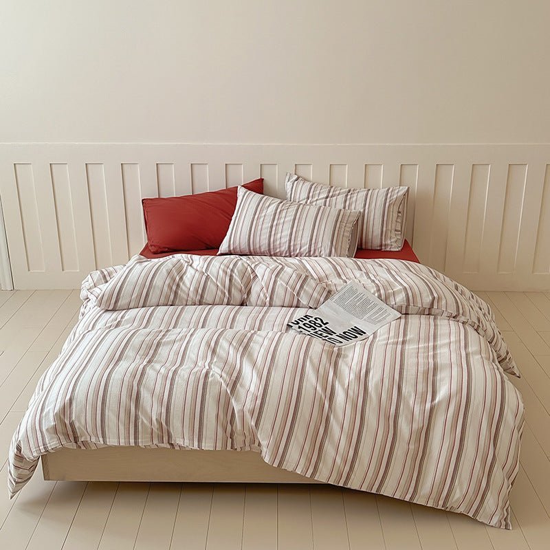 Parker Minimalist Striped Bedding Set / Blue & Brown