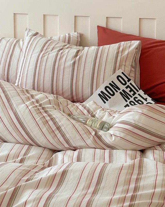 Parker Minimalist Striped Bedding Set / Khaki & Gray
