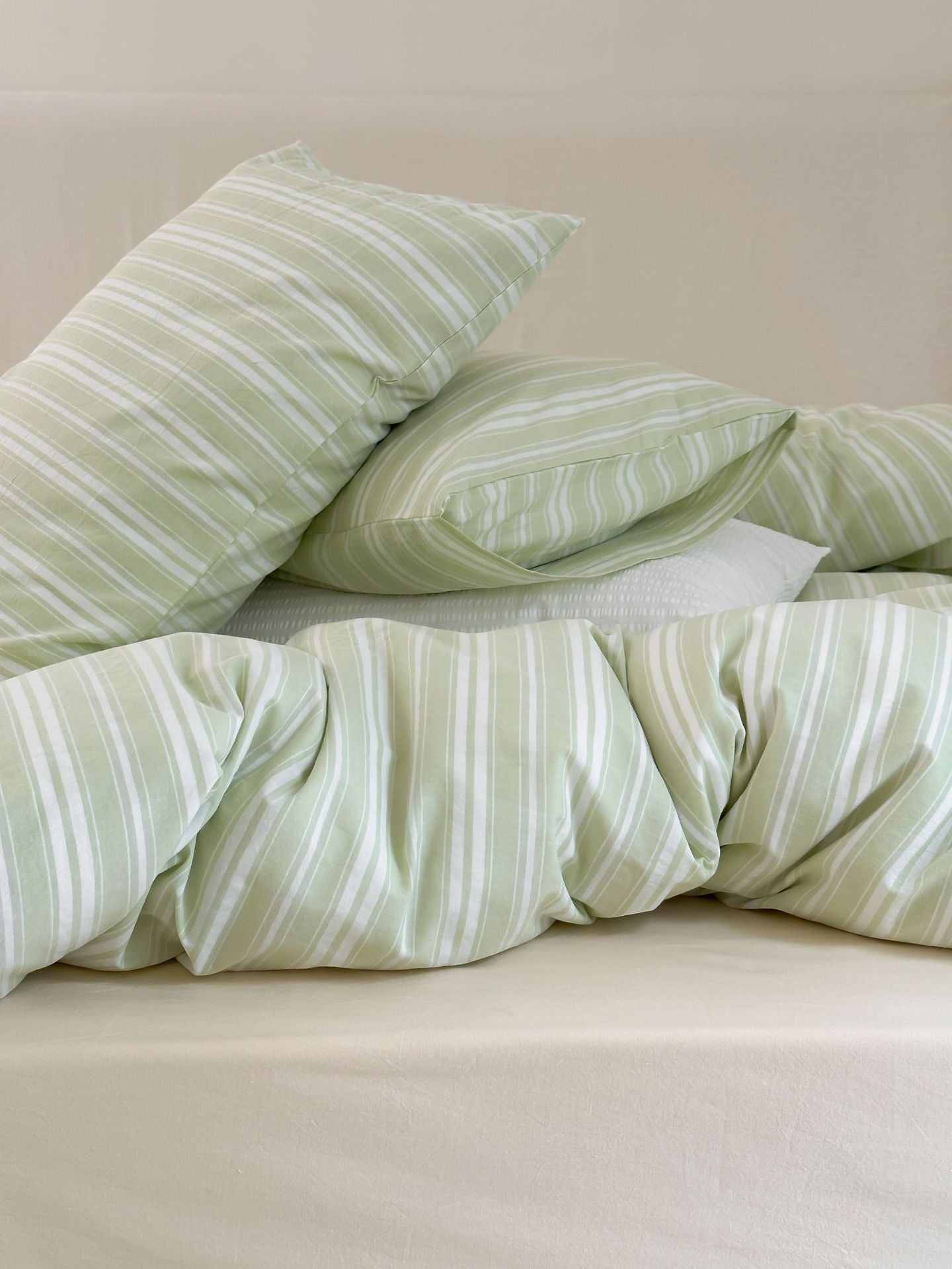 Refreshing Stripe Pillowcases / Mint Green