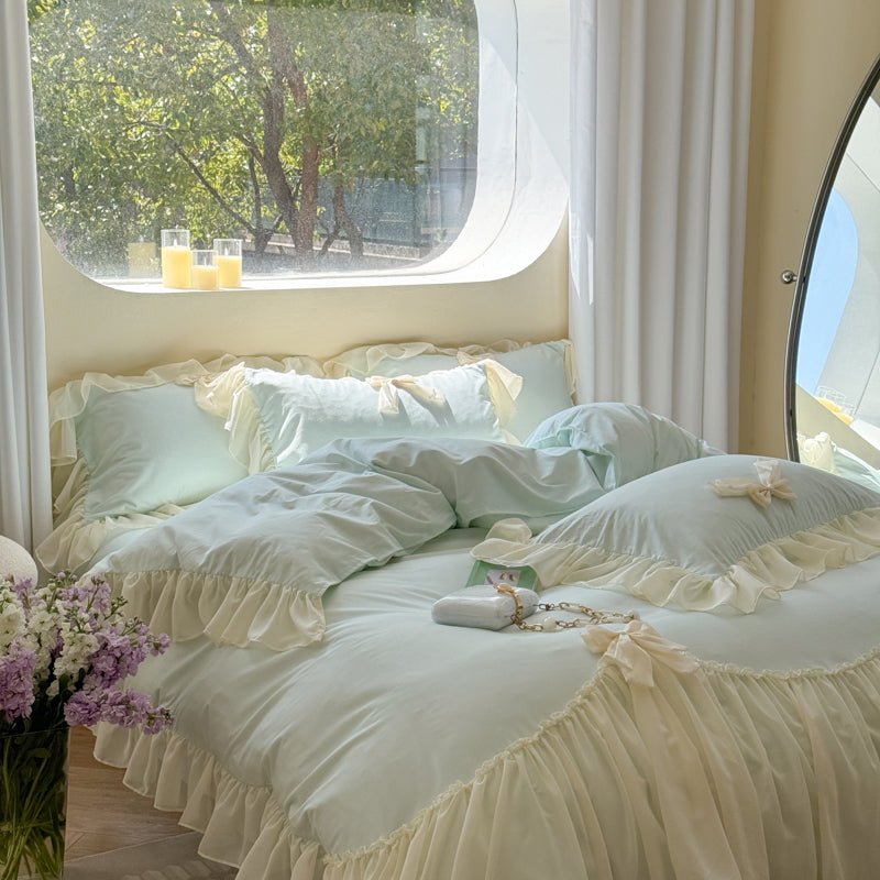 Ribbon Bow Airy Lace Bedding Set / Cream White