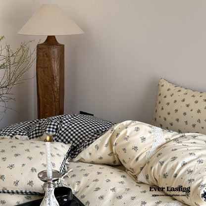 Rosalie Floral Lace Gingham Bedding Set / Pink