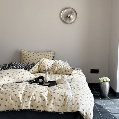 Rosalie Floral Lace Gingham Bedding Set / Pink