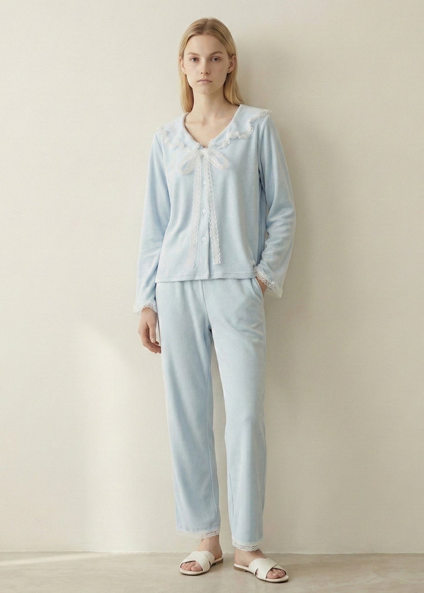 Rosy Velvet Coquette Lace Pajama Set / Blue
