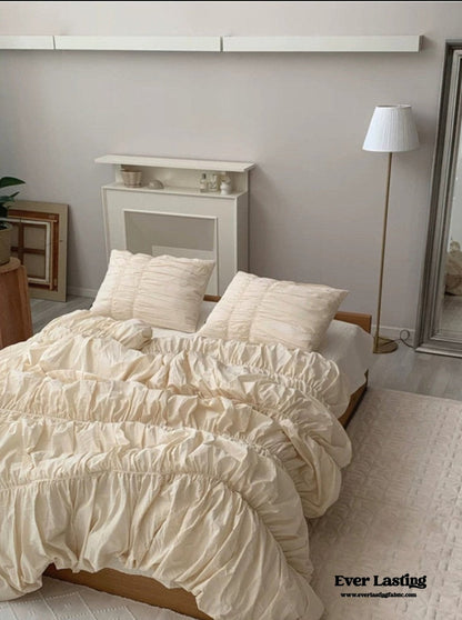 Royal Pillowcases / Beige