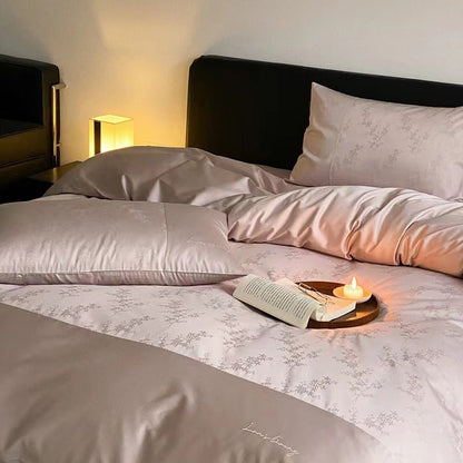 Silky Floral Bedding Set / Snow White