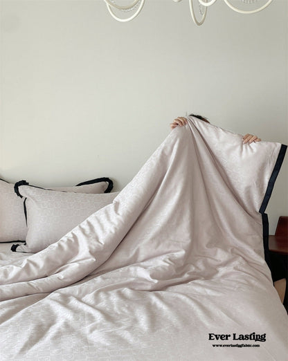 Silky Luxury Heart Textured Bedding Set / Cream
