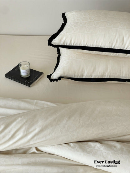 Silky Luxury Heart Textured Bedding Set / Cream