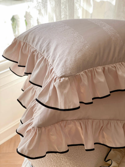 Silky Ruffle Bedding Set / Rust Pink