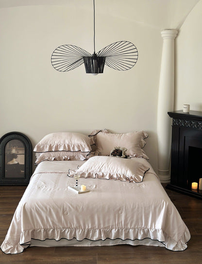 Silky Ruffle Blanket Comforter Set / Rust Pink
