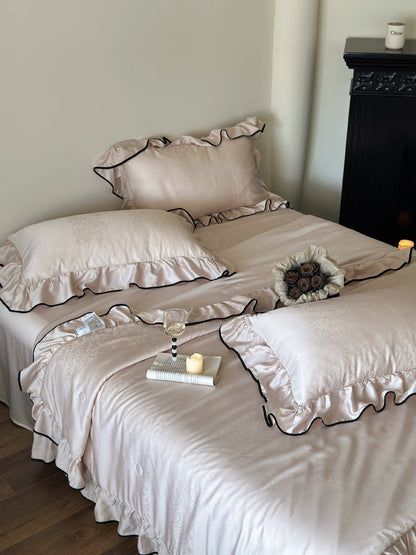 Silky Ruffle Blanket Comforter Set / Rust Pink
