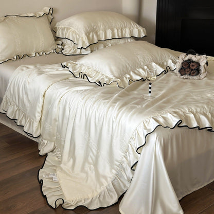 Silky Ruffle Blanket Comforter Set / Rust Pink