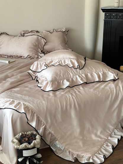 Silky Ruffle Blanket Comforter Set / Rust Pink