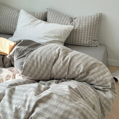 Soft Blend Plaid Bedding Set / Blue