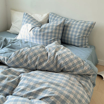Soft Blend Plaid Bedding Set / Pink