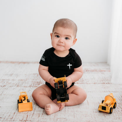 Soft & Breathable Bamboo Christian Baby Onesie – Show Faith & Freedom from Day One