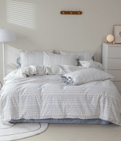 Soft Cottage Blue Ribbon Bedding Set / Blue