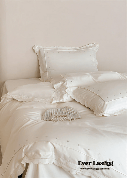 Star Gaze Short Cake Ruffle Bedding Set / White
