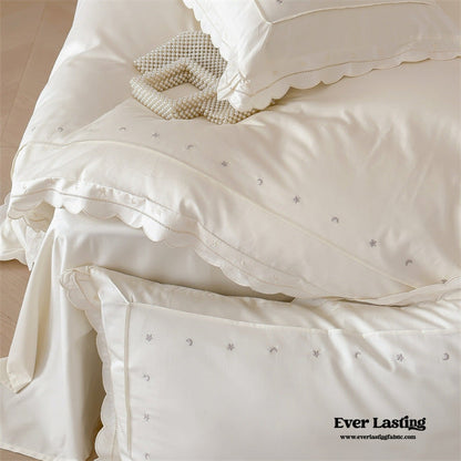 Star Gaze Short Cake Ruffle Bedding Set / Purple