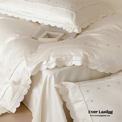 Star Gaze Short Cake Ruffle Bedding Set / White