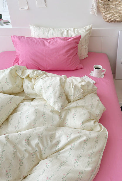 Sweet Floral Bedding Set / Cream