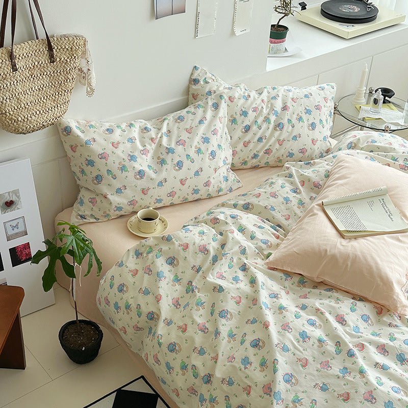 Sweet Floral Bedding Set / Cream