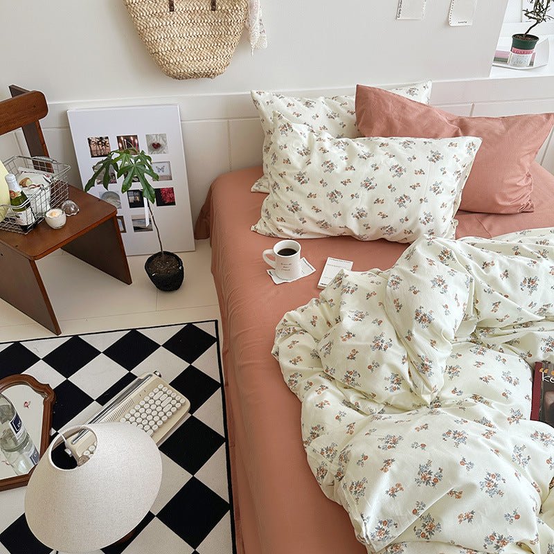 Sweet Floral Bedding Set / Floral Blue
