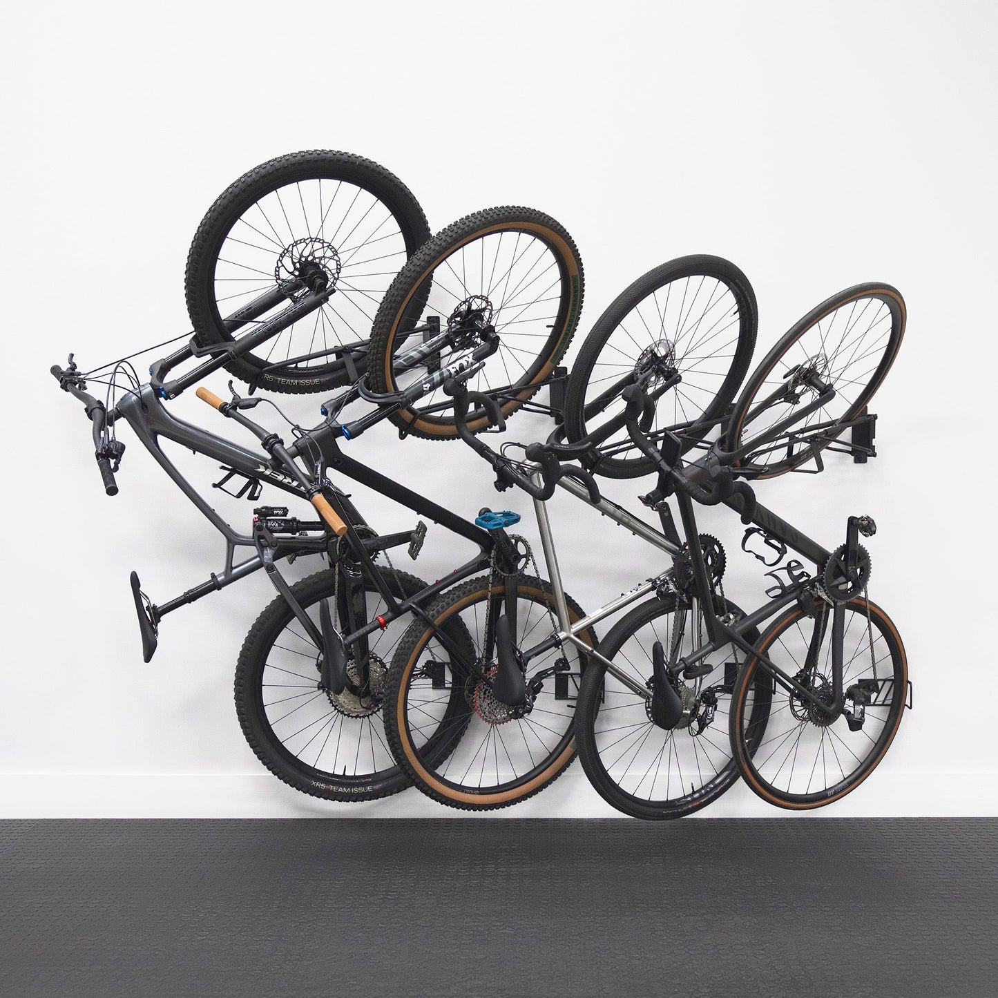 SwivelStow No-Lift Bike Rack | 2 MTB & 2 Road | 4 Pack