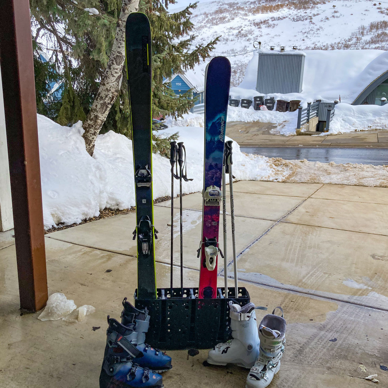 Telluride Ski Storage Rack | Holds 4 Pairs of Skis
