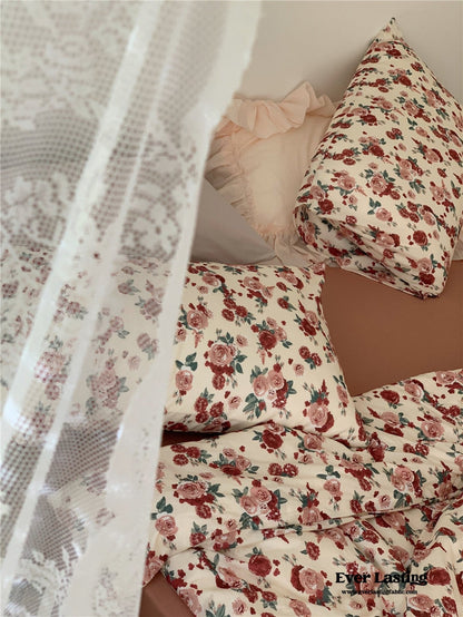Vintage Floral Jersey Knit Bedding Set / Maroon Red