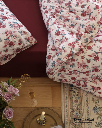Vintage Floral Jersey Knit Bedding Set / Maroon Red