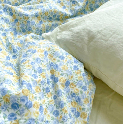 Vintage Inspired Floral Duvet Cover / Brown + Beige