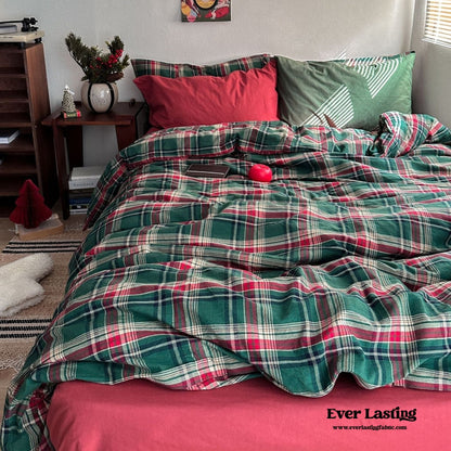 Vintage Plaid Bedding Set / Green & Brown