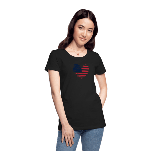 Born Patriotic - American Heart | Women's T-Shirt | Casually Fitted